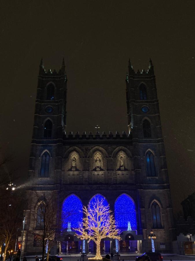 Central Hotel Montreal Luaran gambar