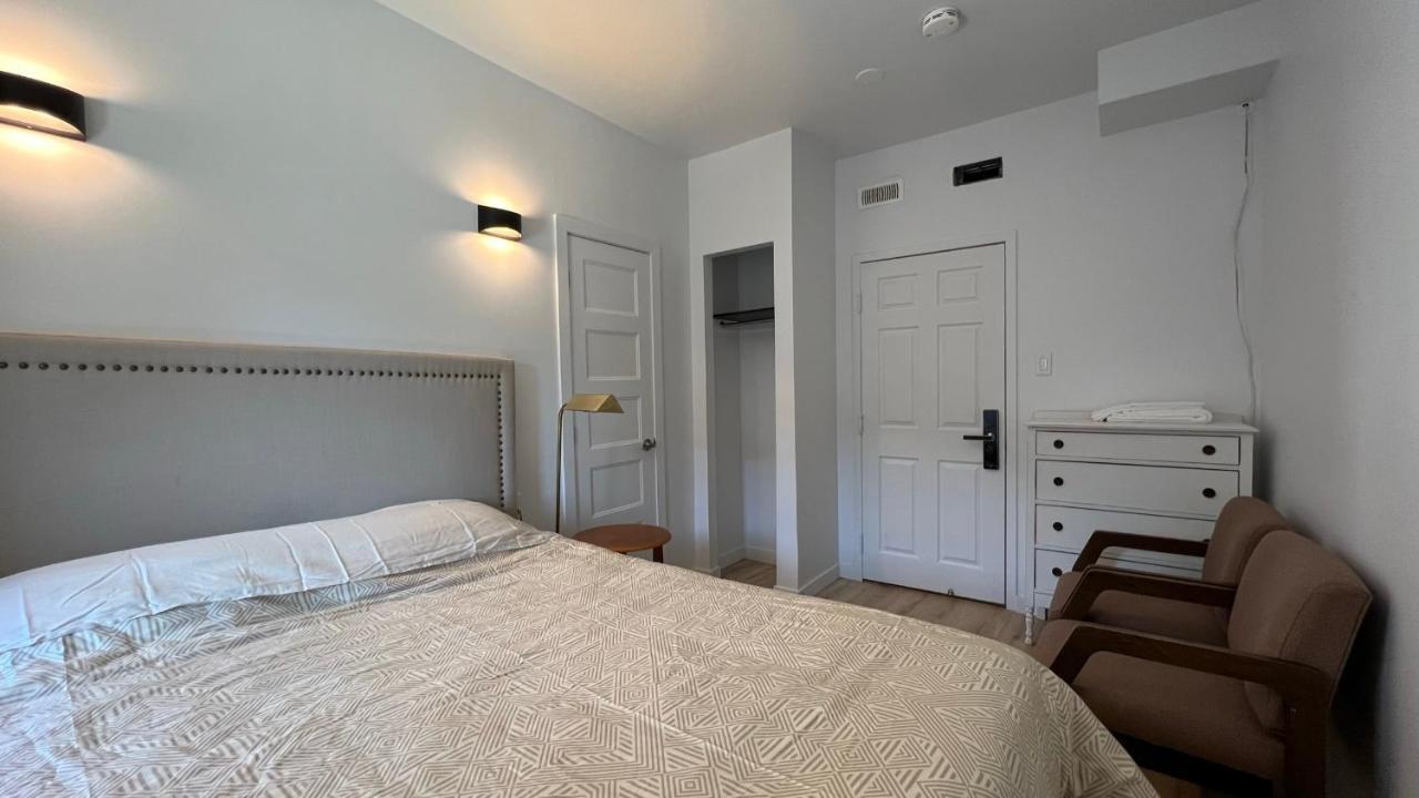 Central Hotel Montreal Luaran gambar